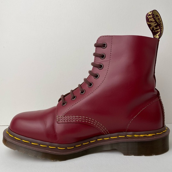 Dr. Martens Oxblood Red Quilon Leather 1460 England Lace Up Boots UK 6 - Picture 6 of 16